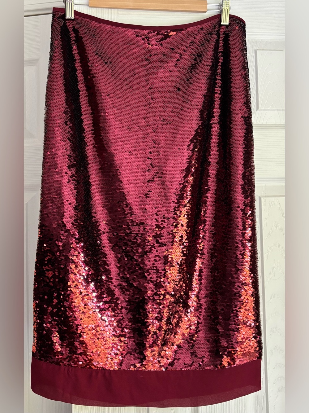 NWT Talbots Wine Burgundy Sequin Midi Pencil Skirt Chiffon Hem Sparkly Shimmer 8